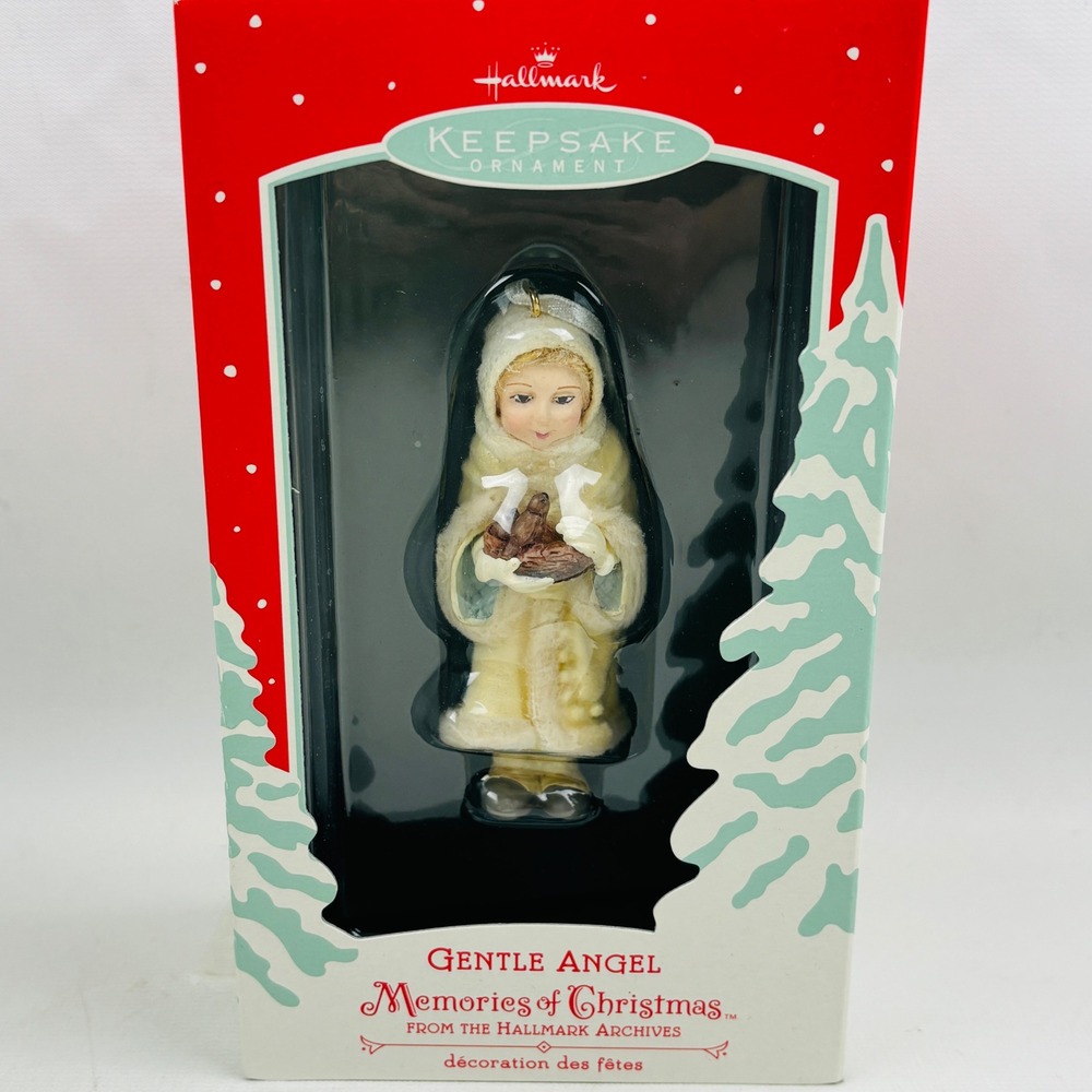 Hallmark Keepsake Gentle Angel Memories of Christmas 2002 Ornament Archives